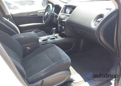 2015 Nissan Pathfinder S z USA, uszkodzony, nr VIN 5N1AR2MN3FC610974